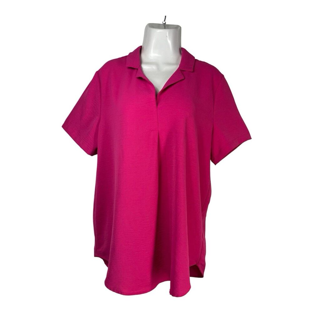 Hilary Radley Women Shirt Medium Pink V-Neck Short Sleeve Collared Stretch Top